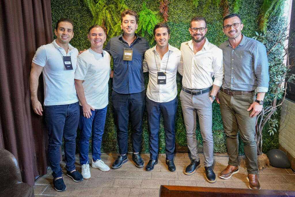 
				Saide Baide, Rogerio Magalhaes, Victor Moreira, Netinho Baide, Gabriel Franco E Sergio Cordeiro 
				
