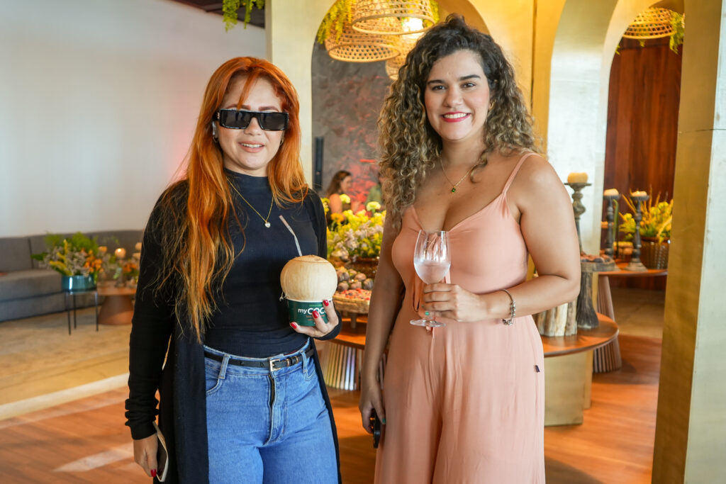 
				Silverlandia Barros E Alice Pires 
				