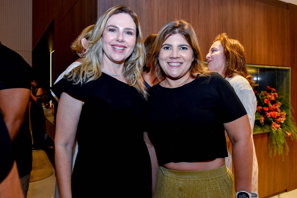 Suyane Studart E Gisela Vieira (2)