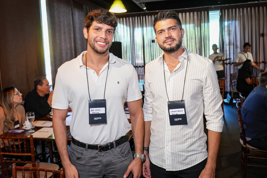 
				Victor Magalhaes E Wagner Alencar
				