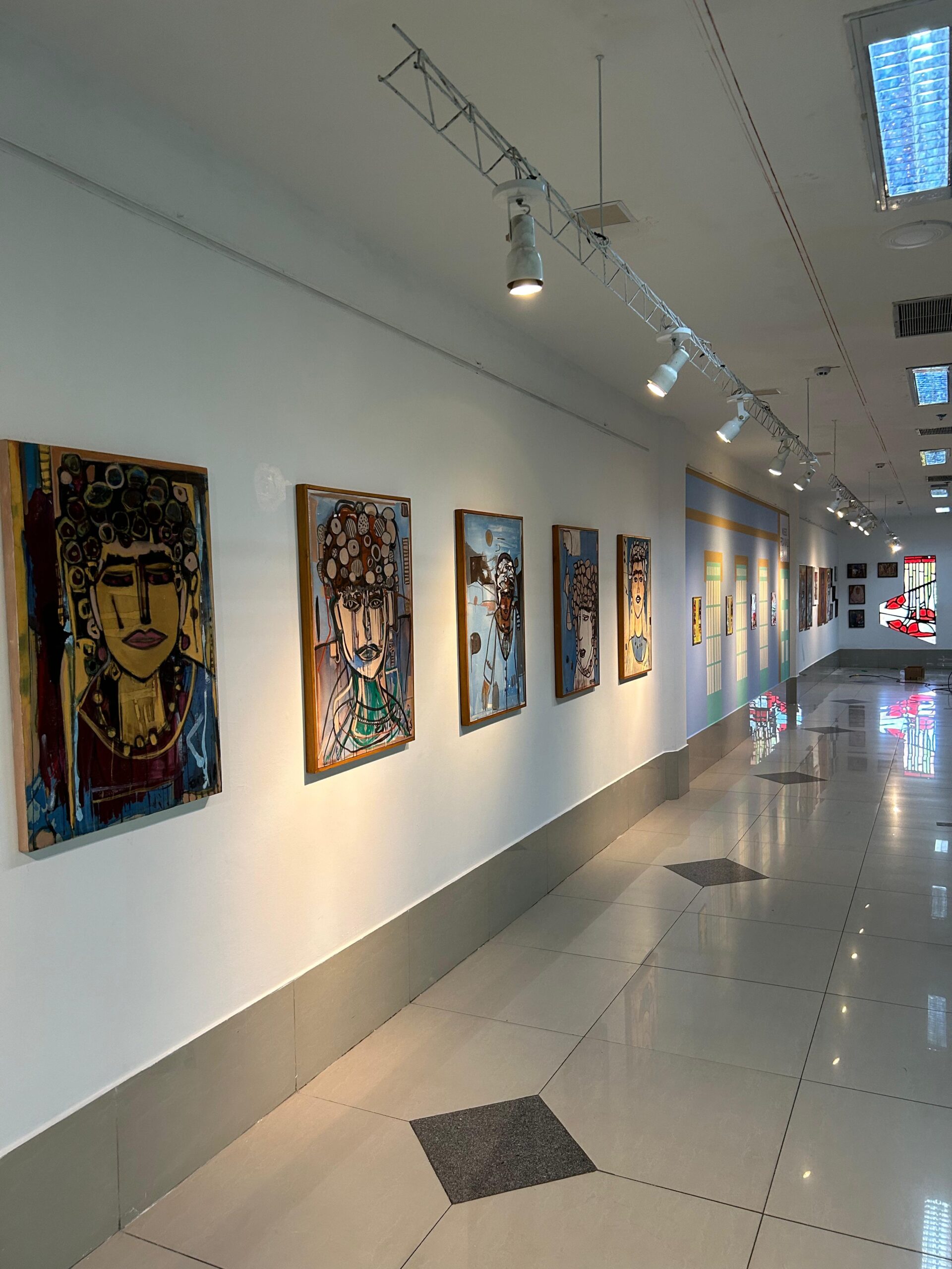 Shopping Benfica exibe obras de Frida Kahlo e nova exposição “Viva o México”