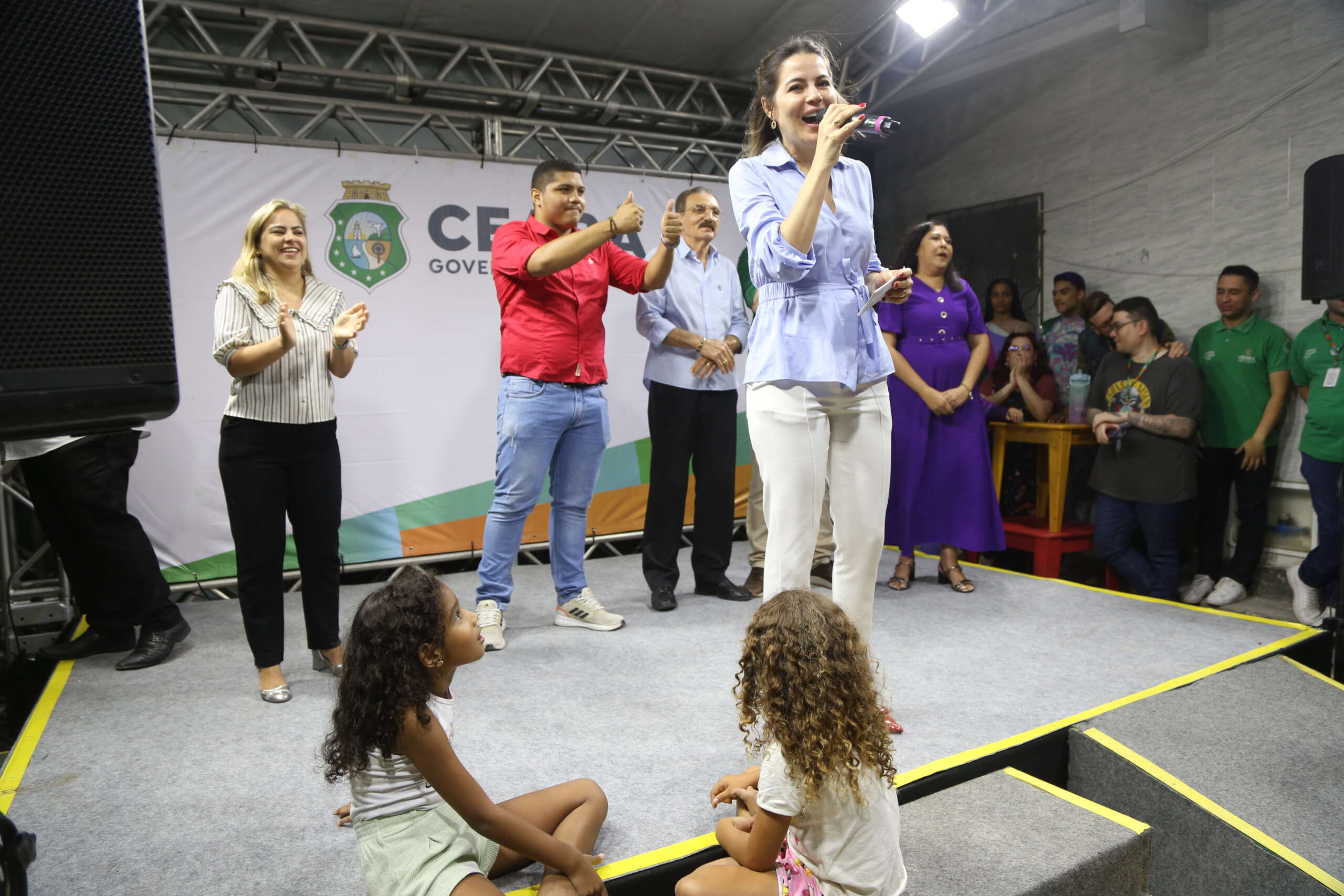Governo do Ceará inaugura Espaço Social no bairro Quintino Cunha com previsão de atender 240 pessoas por dia Governo do Ceará inaugura Espaço Social no bairro Quintino Cunha com previsão de atender 240 pessoas por dia