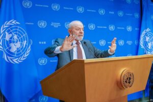 Lula Durante Entrevista Coletiva Na Sede Das Nações Unidas (onu), Em Nova York