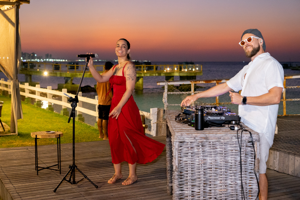 Mikani E Dj Thiago Camargo