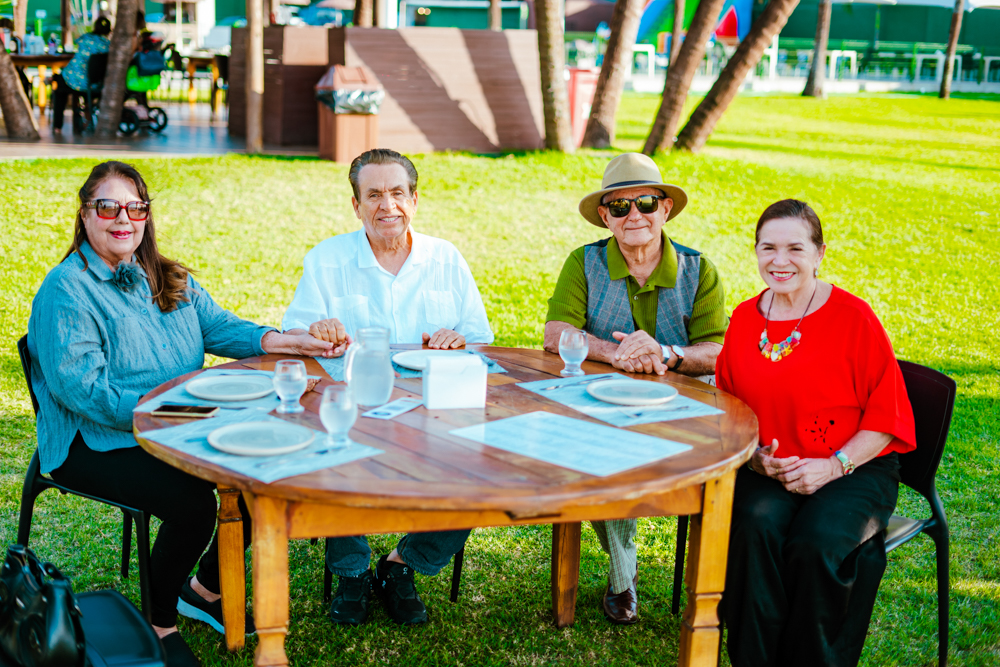 Nanzinha E José Prado, Moises Lima E Graça Santos