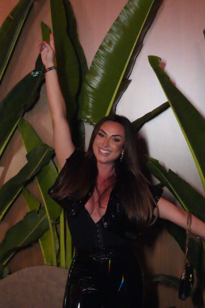 
				Nicole Bahls
				