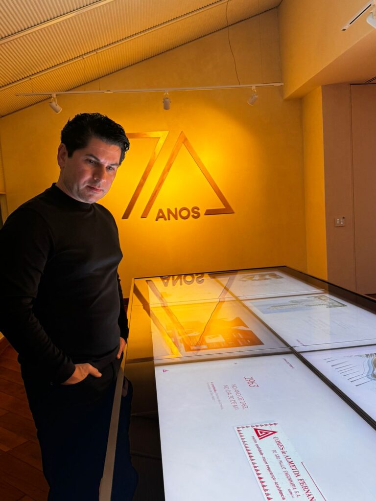 
				Pompeu Vasconcelos 5
				