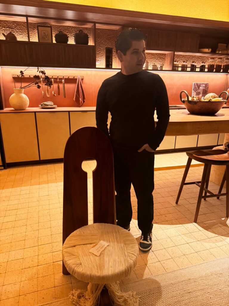 
				Pompeu Vasconcelos 6
				