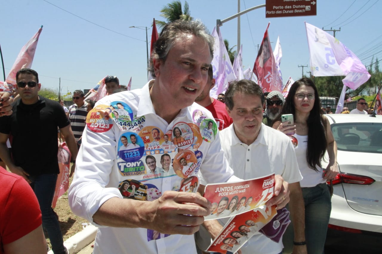 Camilo Santana diz que votou em Sarto em 2020, mas revela decepção com o prefeito: ‘Foi ausente’