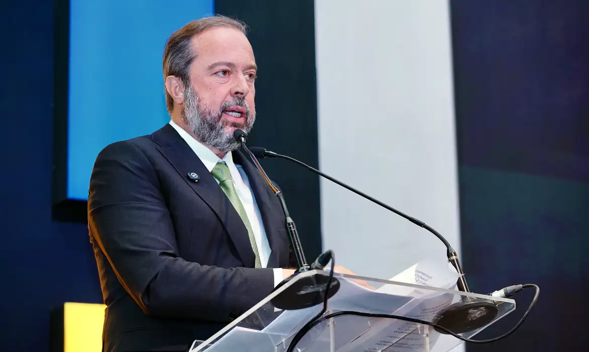 Enel tem 3 dias para restabelecer energia em São Paulo Enel tem 3 dias para restabelecer energia em São Paulo
