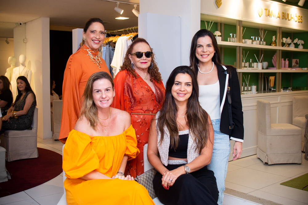 Ana Claudia Canamary, Lisieux Brasileiro, Ellen Tigre E Paula Fiquene