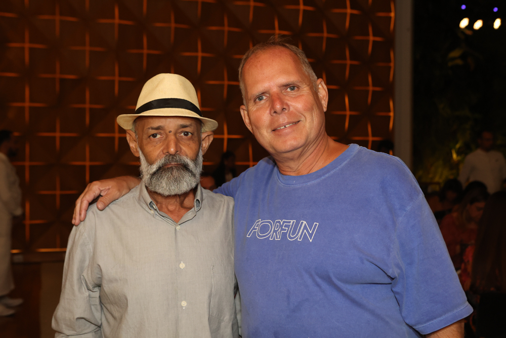 Athayde Braga E Mário Henrique De Barros