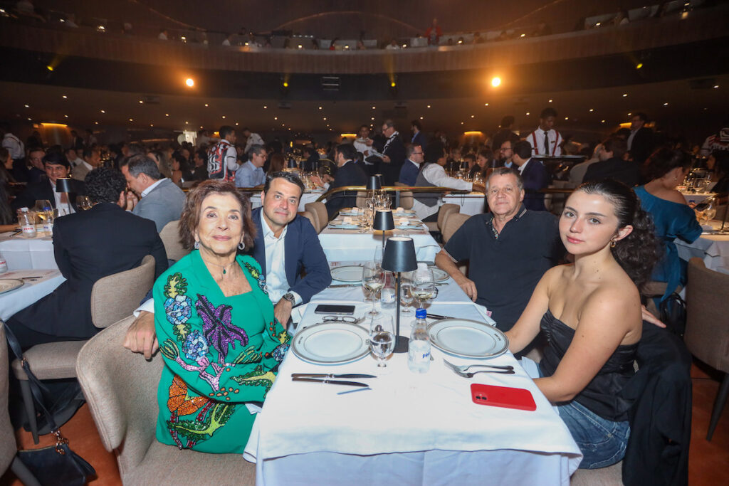 Beth Faria, João Daniel, Walter Guimarães Valentina Daniel