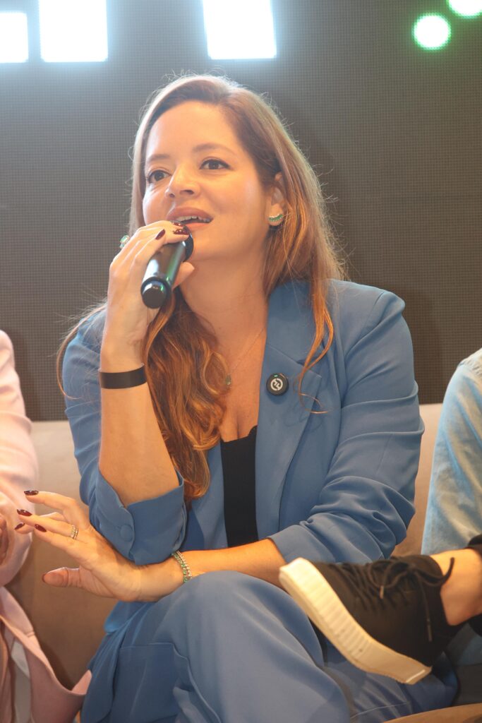 
				Bianca Gibbon
				