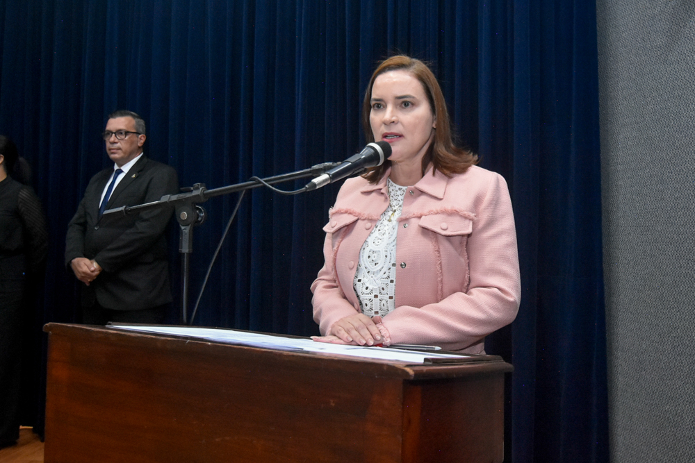 Cristiane Leitão (1)