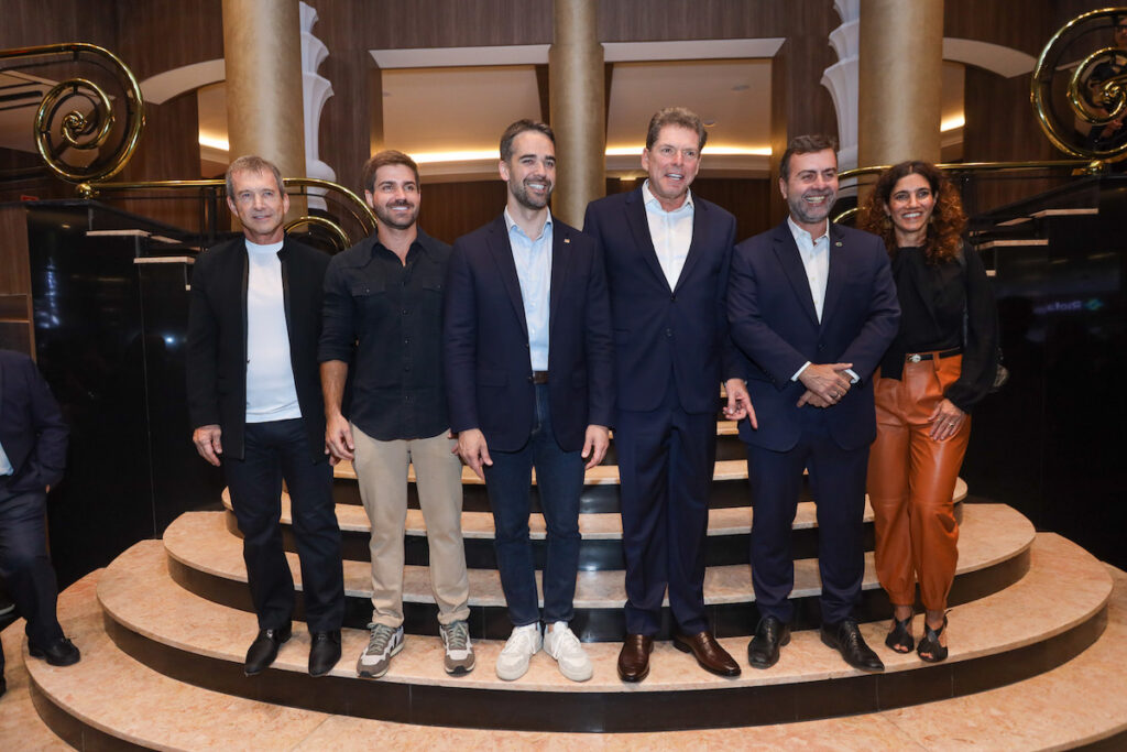 Dody, Accioly,freixo E Antonia Peregrino (2)