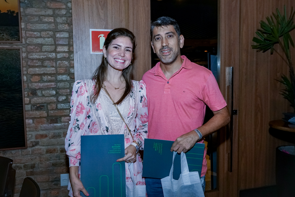 Ênia Costa E Gabriel Soares