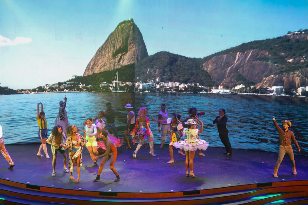 Inauguração Roxy Dinner Show 54