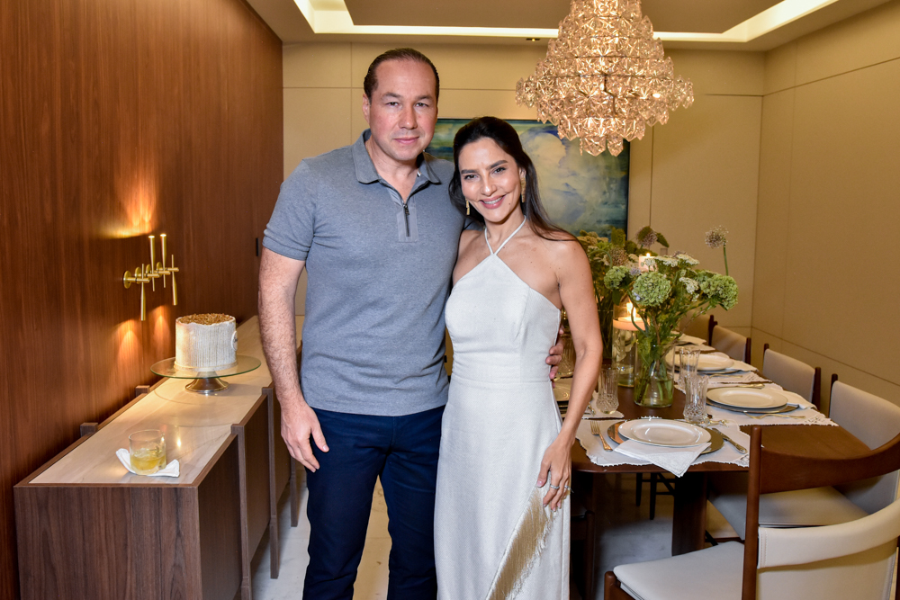 Joaquim Araújo celebra aniversário com elegância e animação ao lado de amigos e familiares Joaquim Araújo celebra aniversário com elegância e animação ao lado de amigos e familiares