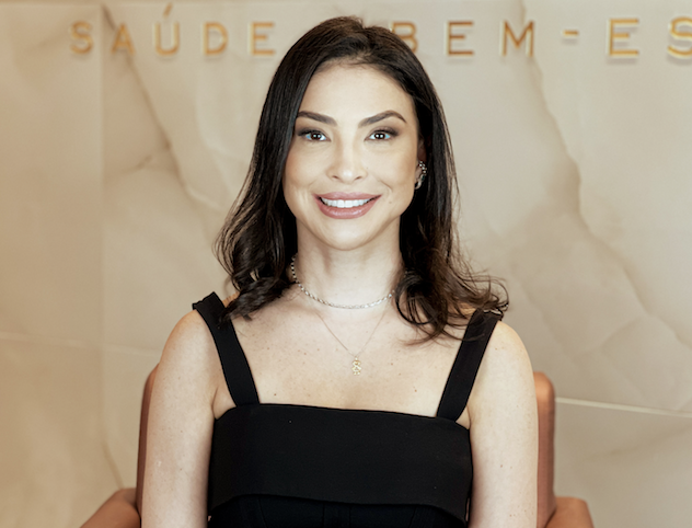 Lia Albuquerque Dermatologista