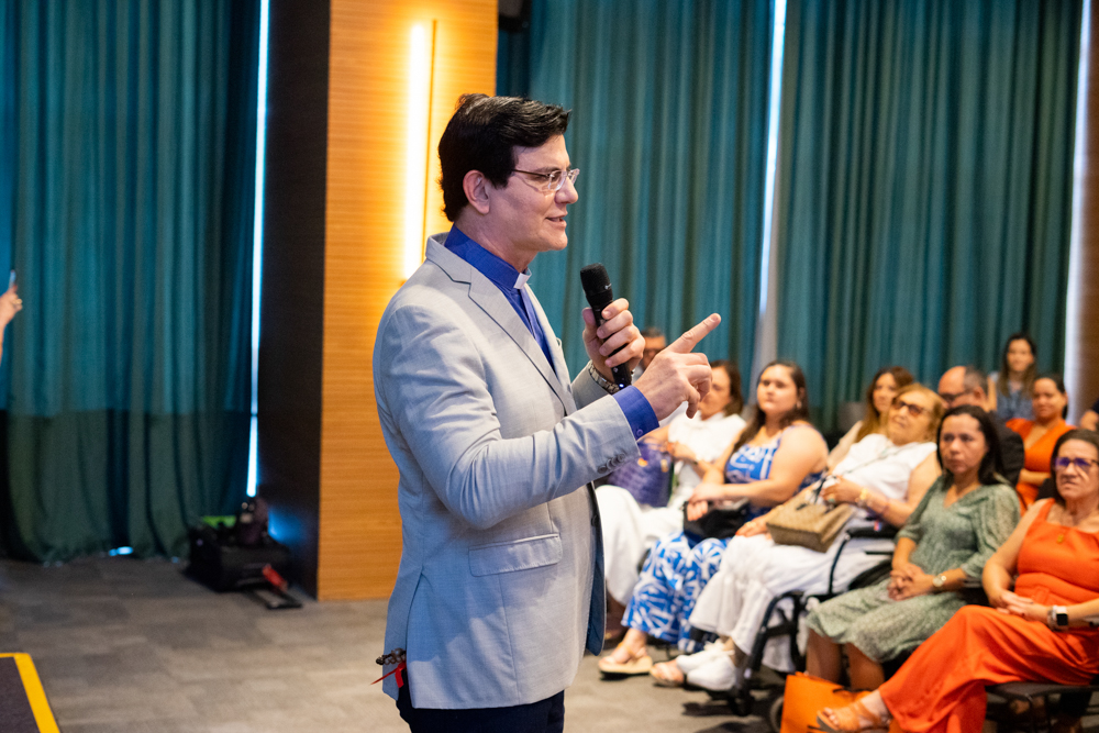 Padre Reginaldo Manzotti (1)