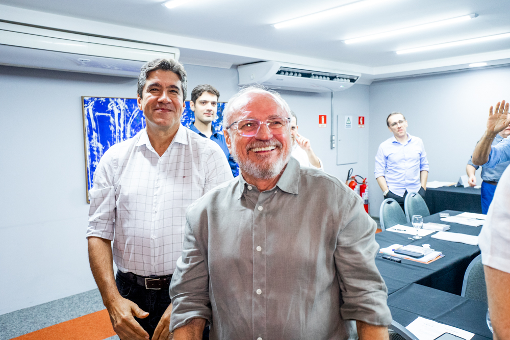 Paulo Teixeira E Vando Figueiredo