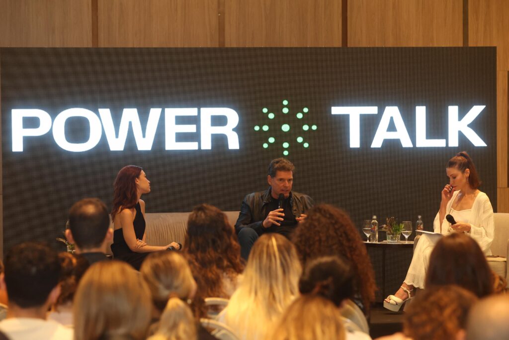 
				Powertalk Fairmont Rio 7
				