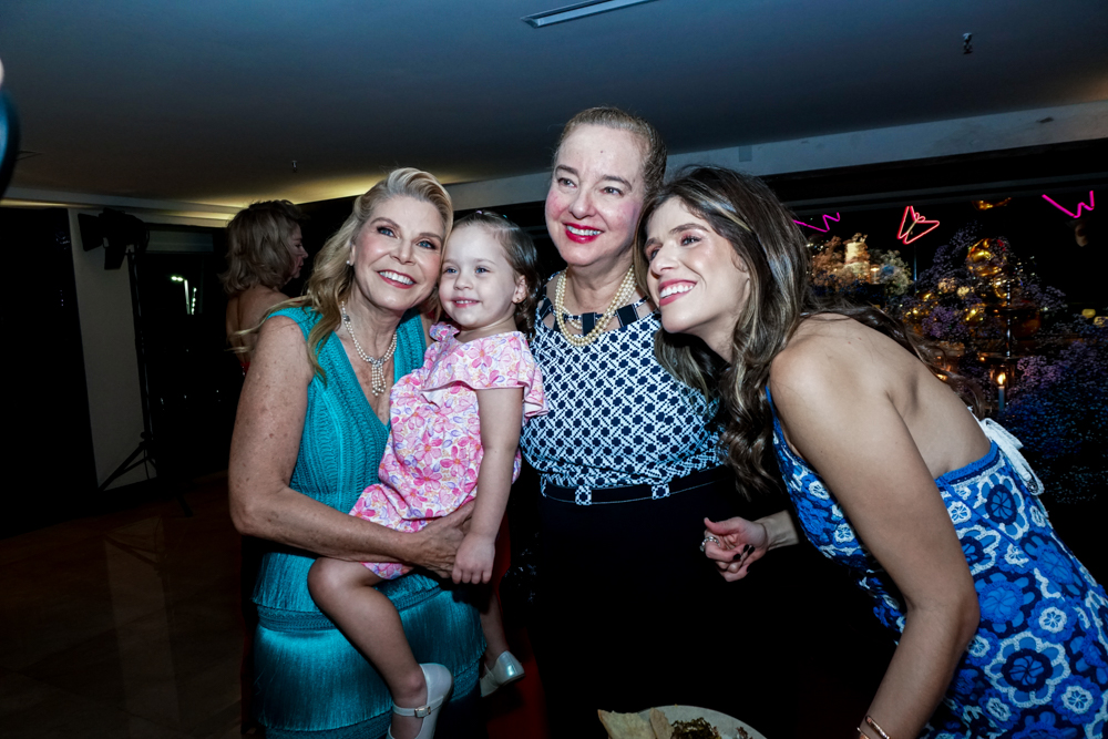 Rosângela De Francesco, Catarina De Francesca, Ana Maria De Francesco E Ticiana De Francesco