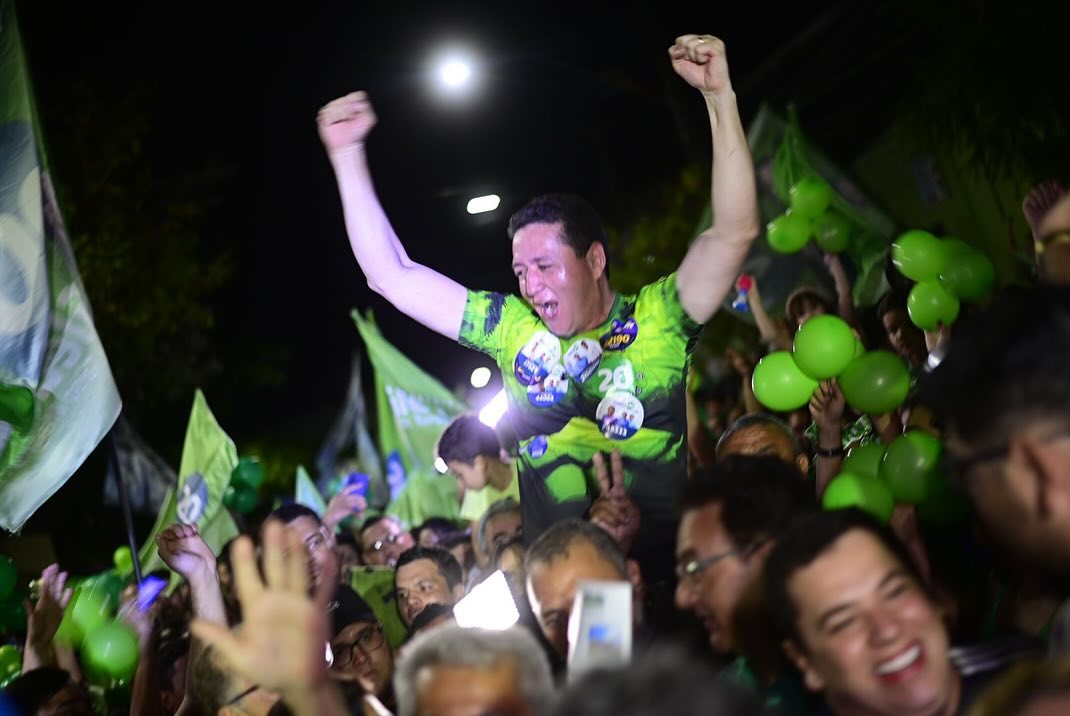 Glêdson Bezerra declara apoio a André Fernandes no segundo turno em Fortaleza Glêdson Bezerra declara apoio a André Fernandes no segundo turno em Fortaleza
