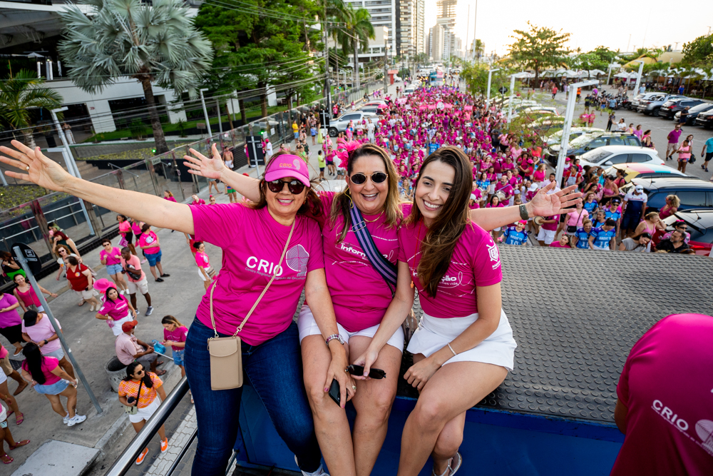 Suely Kubrusly, Cáudia E Júlia Araújo
