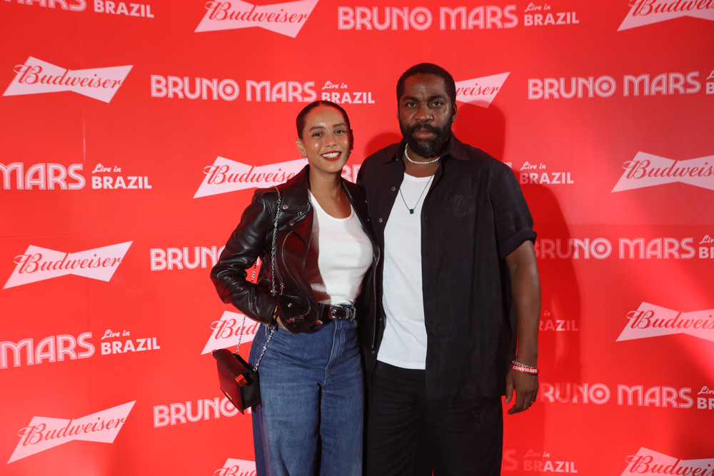Celebridades marcam presença no segundo show de Bruno Mars no Rio de Janeiro Celebridades marcam presença no segundo show de Bruno Mars no Rio de Janeiro