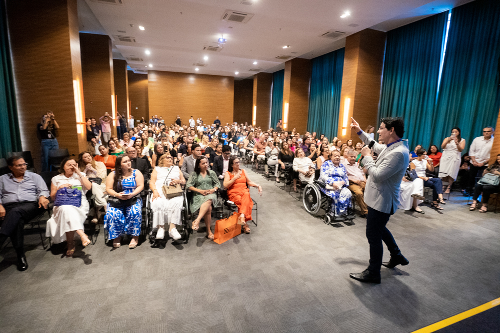 Visita E Padre Reginaldo Manzzotti (27)