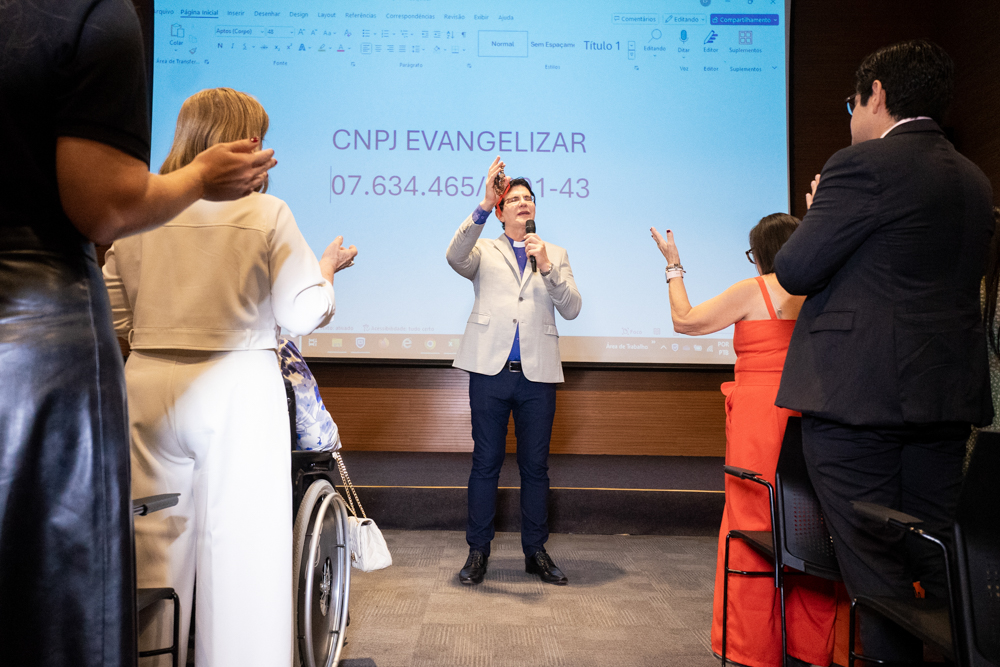 Visita E Padre Reginaldo Manzzotti (43)