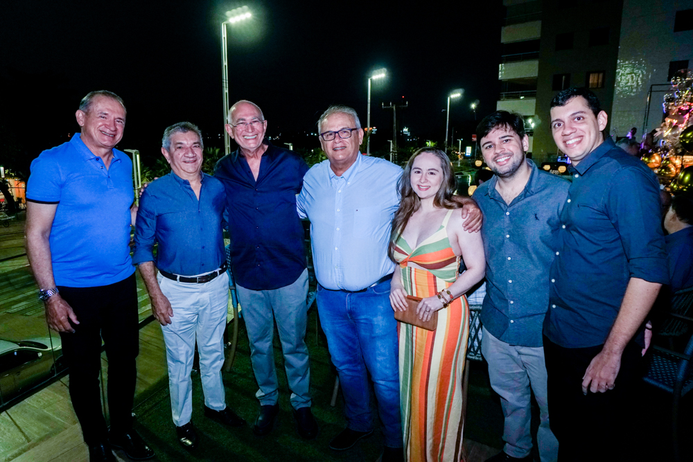 Washington Araújo, Erivan Napoleão, Paulo Henrique Ferreira, Francisco Macêdo Júnior, Georgia Pinheiro, Victor E Gustavo Gentil