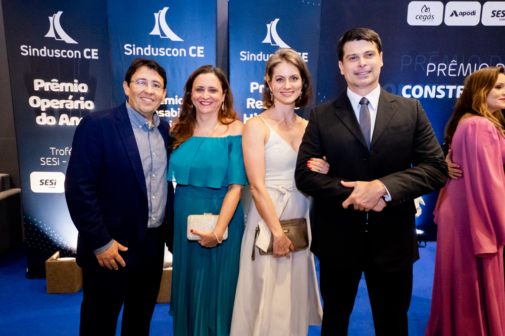 Alexandre Mourão, Isabelle Borges, Caroline Härter E Antônio Miranda
