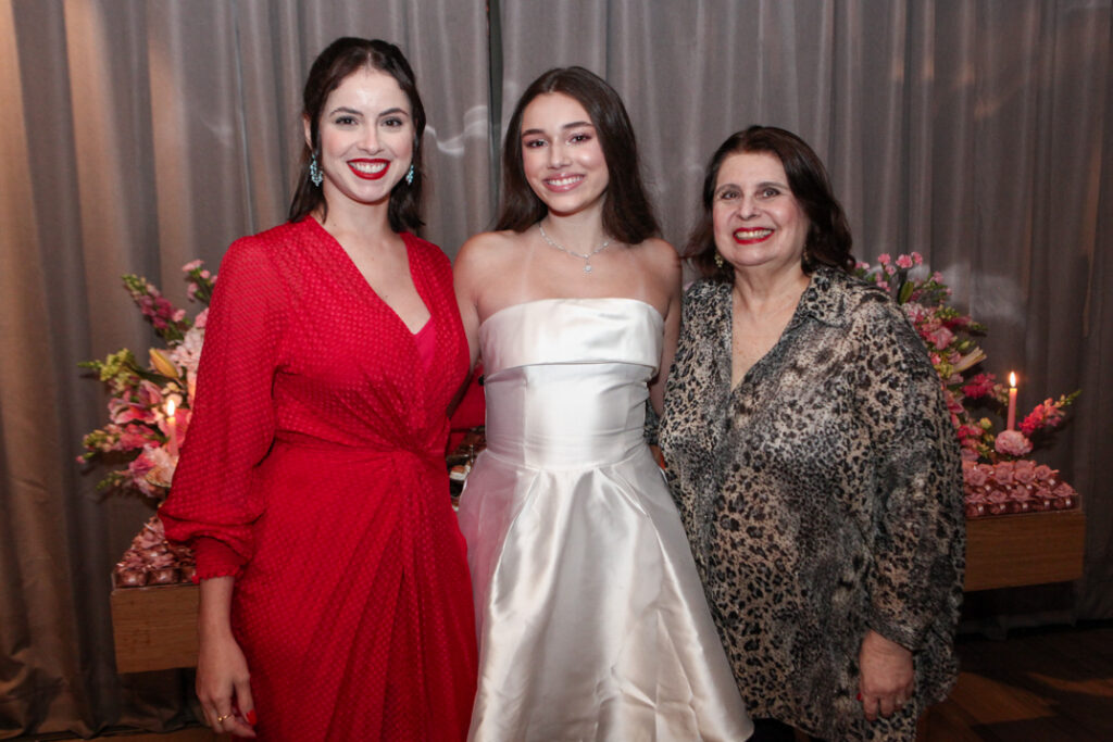 Andressa Ribas, Eduarda Ferreira Gomes E Alice Couto (3)