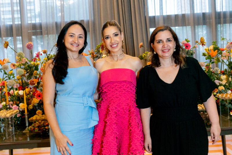 Nova idade - Liana Sá celebra 40 anos com festa em sua residência no Meireles