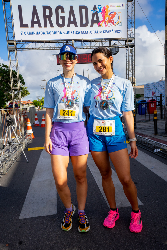 Beatriz Maia E Barbara Portela