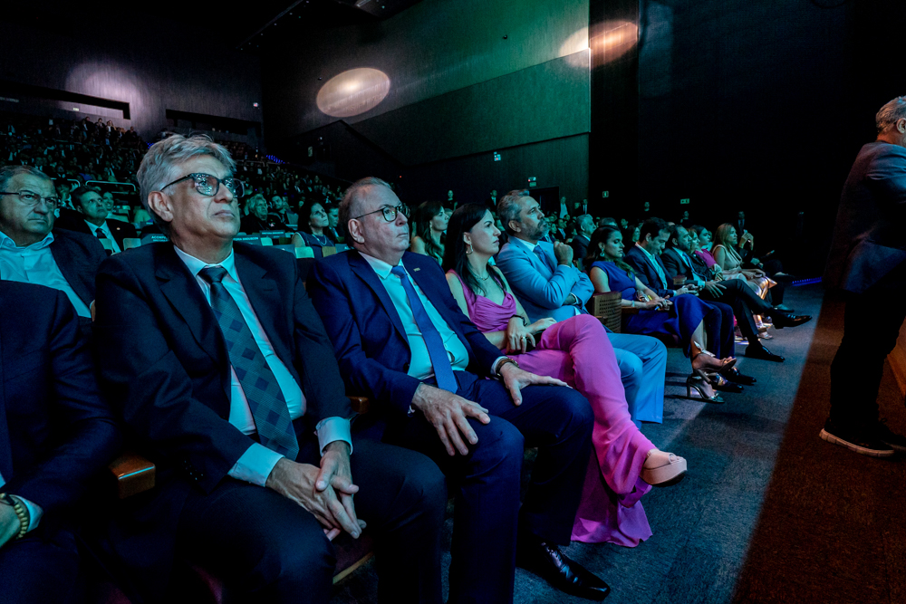Cid Alves, Ricardo Cavalcante, Lia E Elmano De Freitas, Renata Dias