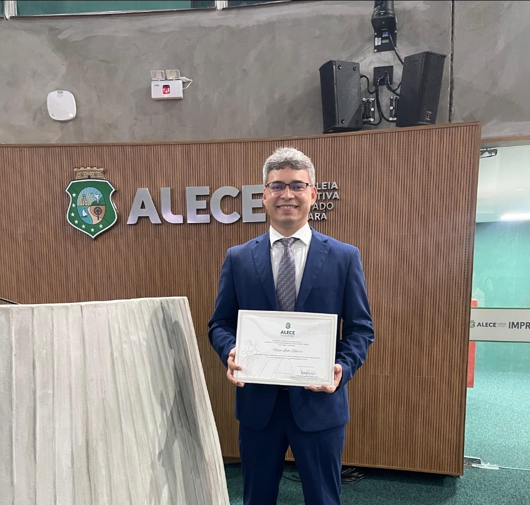 Felipe Ribeiro é homenageado na Assembleia Legislativa