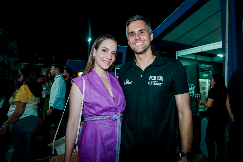 Giovana Bezerra E Luiz Fernando Bezerra