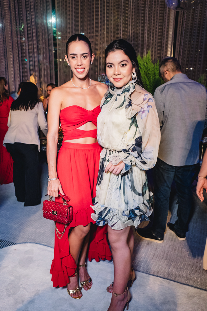 Julia Leal E Duda Cavalcante