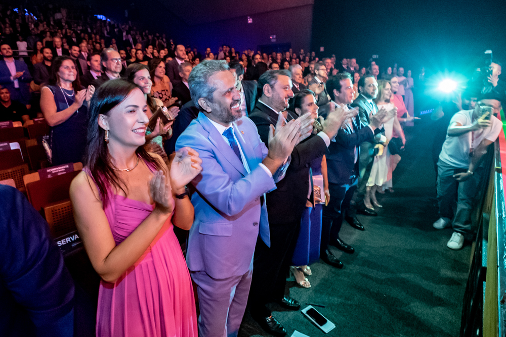 Lia E Elmano De Freitas, Patriolino E Renata Dias (2)