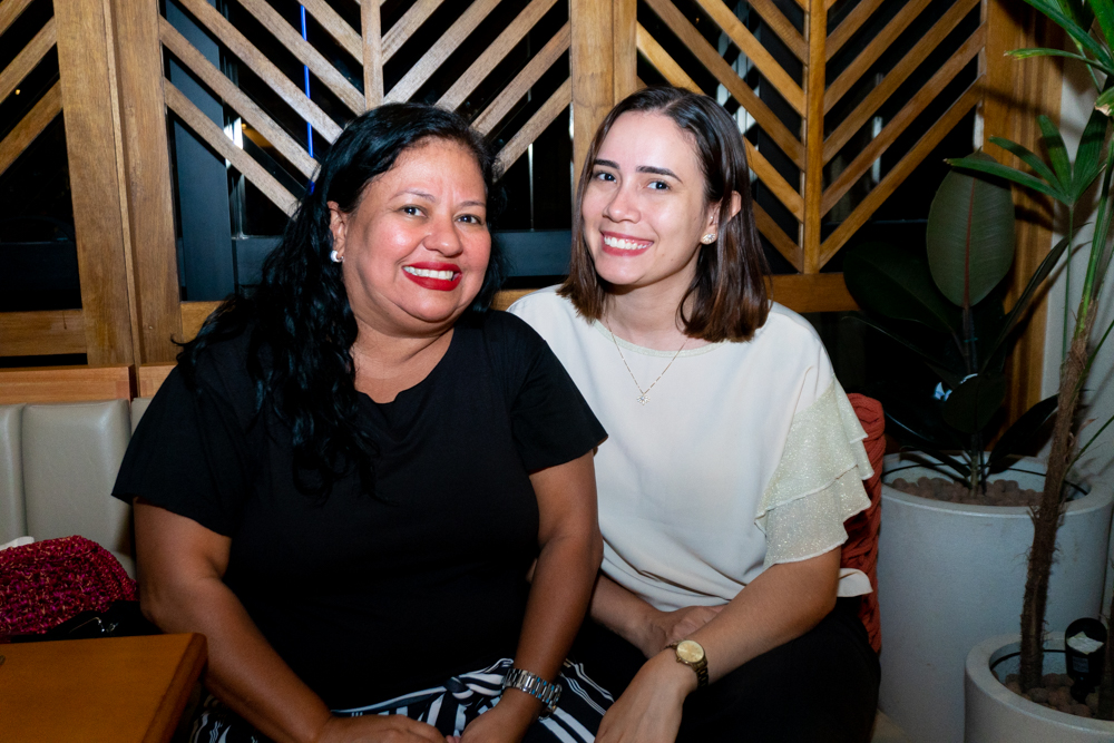 Liege Soares E Joyce Sampaio (1)