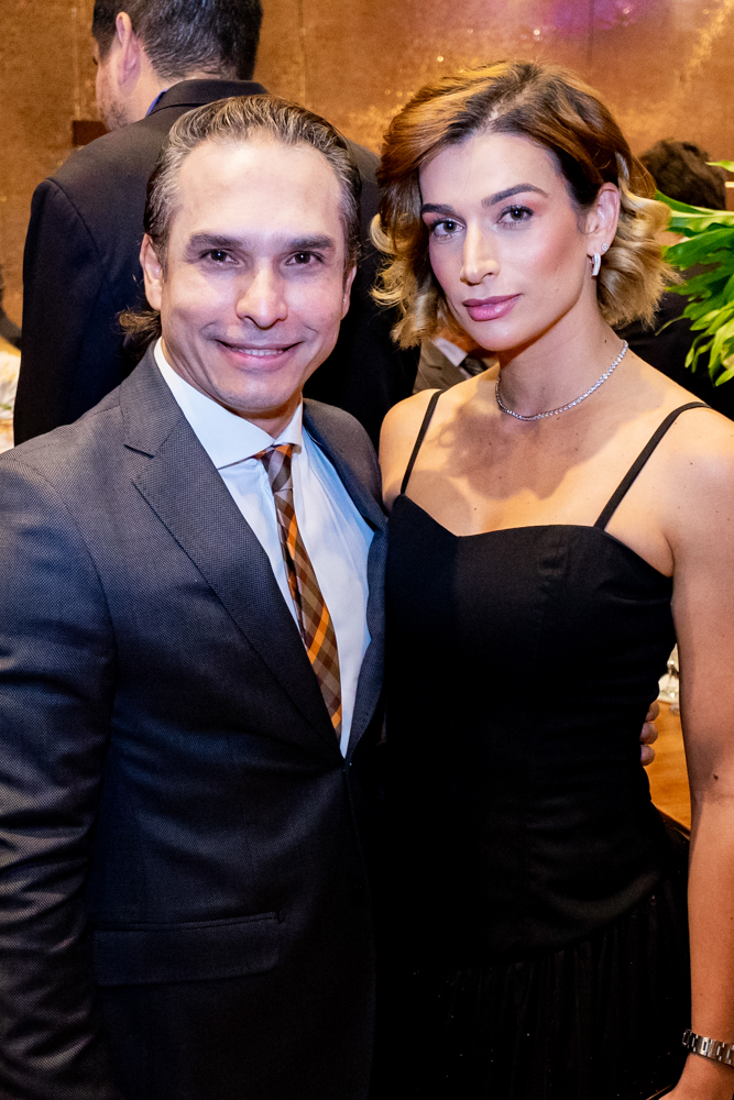 Loredan Bernutty E Samara Garcia