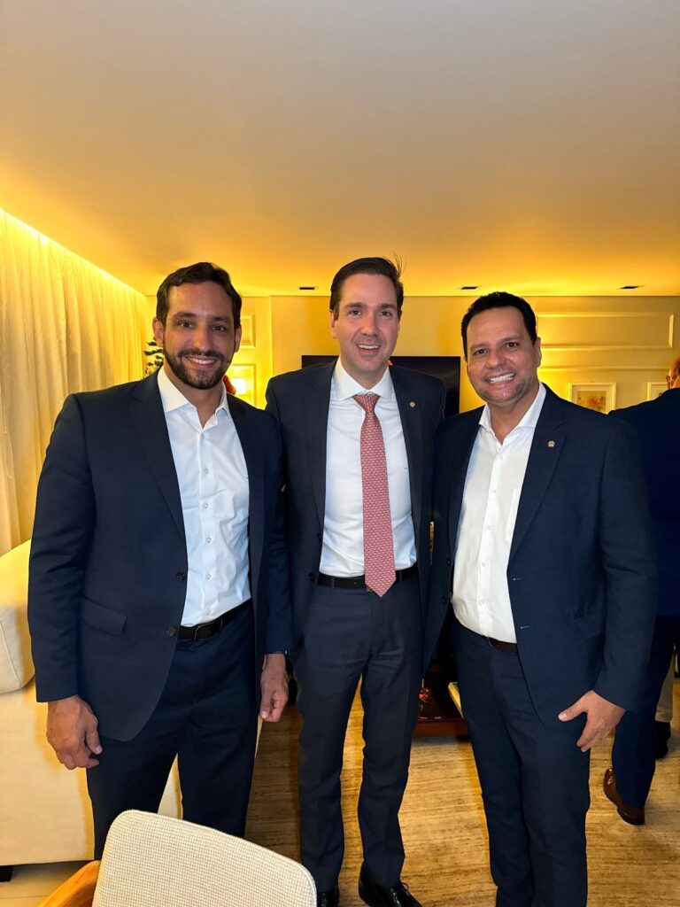 
				Marcelo Andrade Moreira Pinto, Dep. Eduardo Bismarck E Dep. Josenildo
				