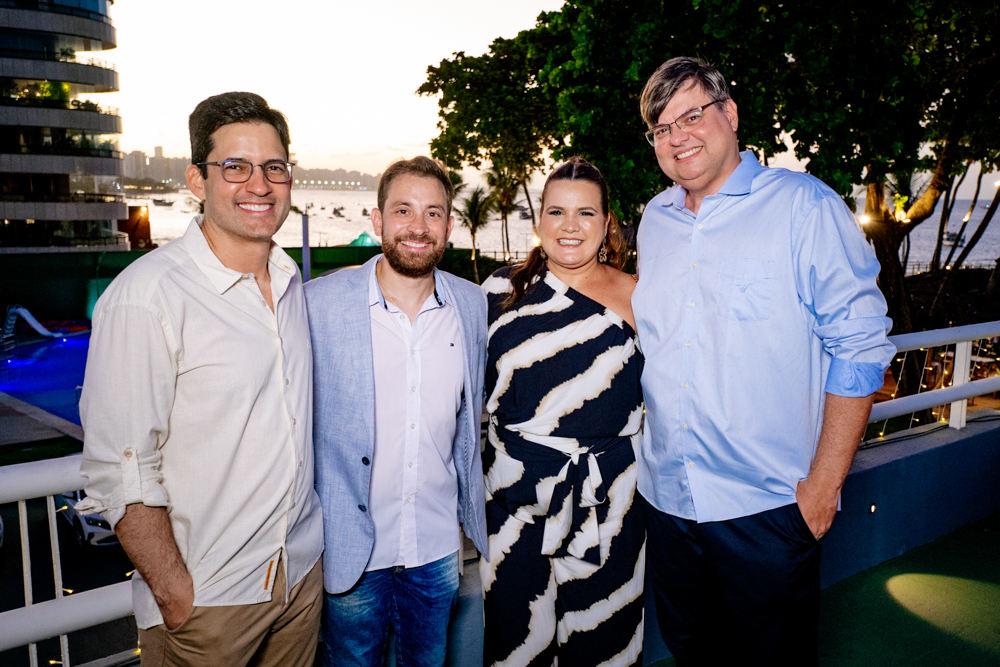 Coocirurge celebra conquistas em confraternização no Iate Clube Coocirurge celebra conquistas em confraternização no Iate Clube