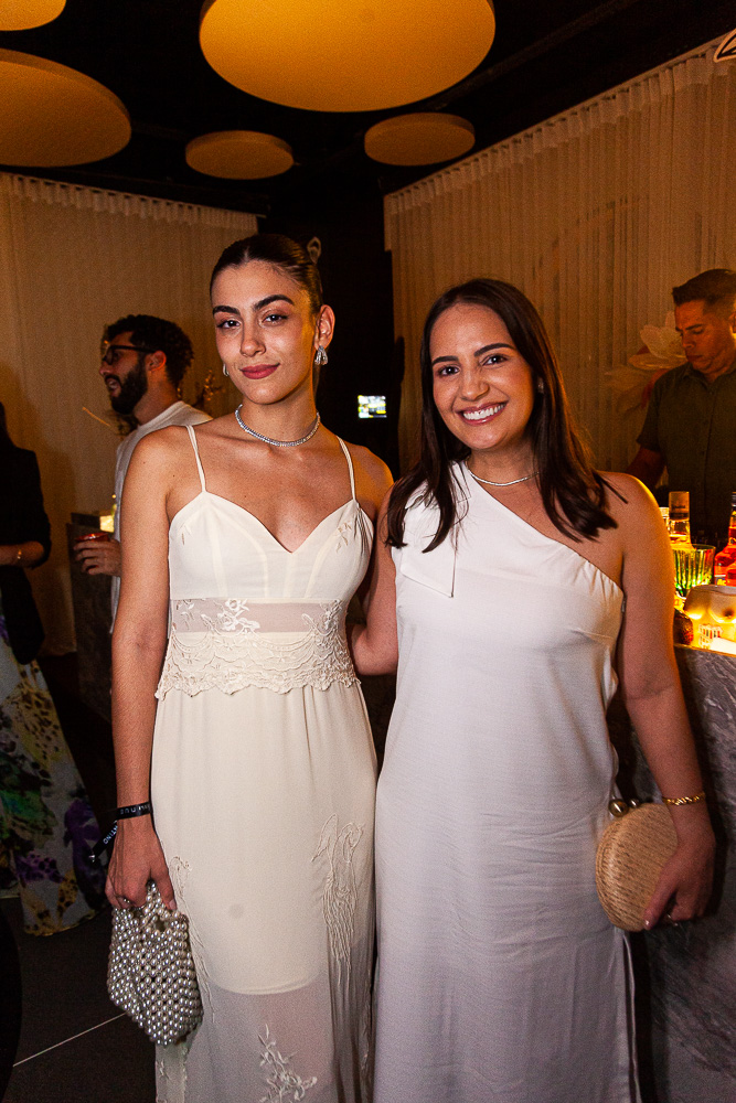 Mirella Nóbrega E Mirela Barbosa