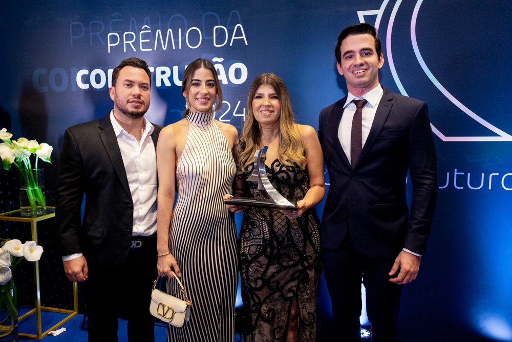 Sávio Kelvin, Manoela Linhares, Paula Frota E Rodrigo Linhares