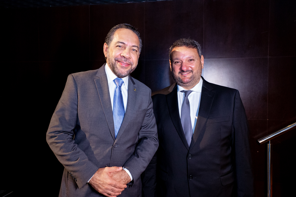 Tadeu Oliveira E Patriolino Dias